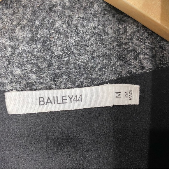 Bailey 44 Ombre Bridgette‎ Cape Wool Blend Flowy Cardigan Sweater Shawl Wrap - Picture 4 of 8